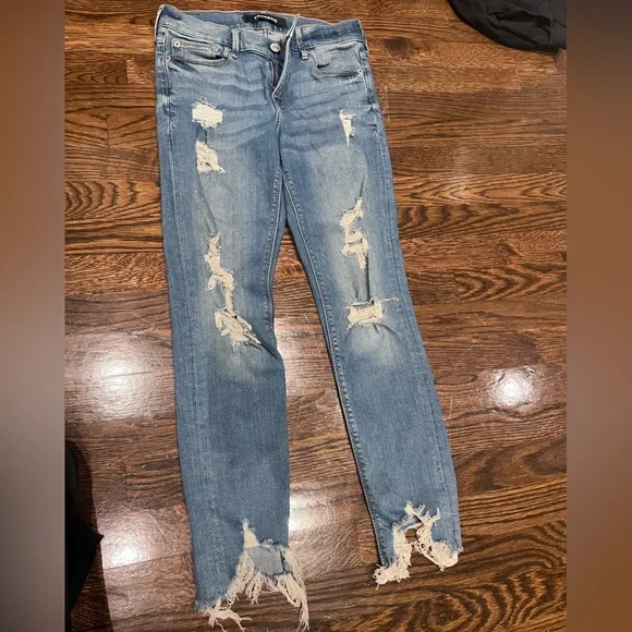 Jeans-size 2 - Picture 1 of 3